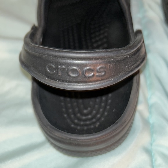 Unisex Crocs - Picture 4 of 6